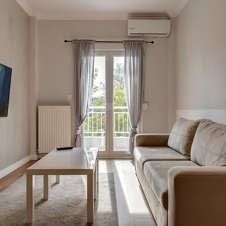 Apartment Modern Style Near The Train Station