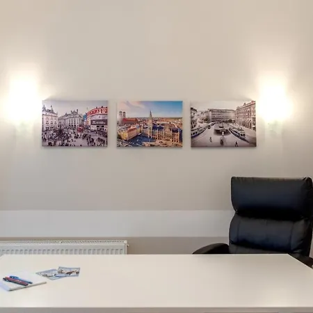 アパート Modern Style Near The Train Station *